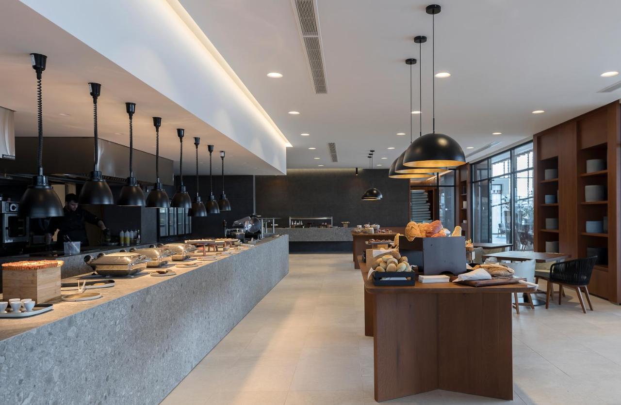 D' Andrea Lagoon All Suites - Adults Only 마르마리 외부 사진 The restaurant