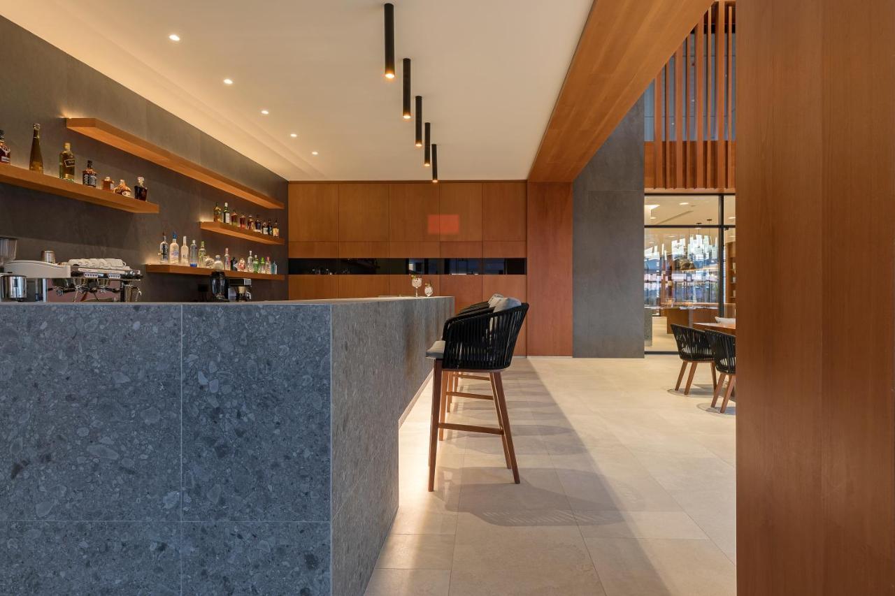 D' Andrea Lagoon All Suites - Adults Only 마르마리 외부 사진 The bar at the lounge